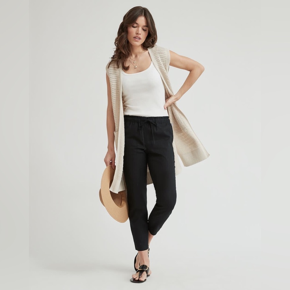 RW&CO. Cream Sleeveless Knit Long Cardigan